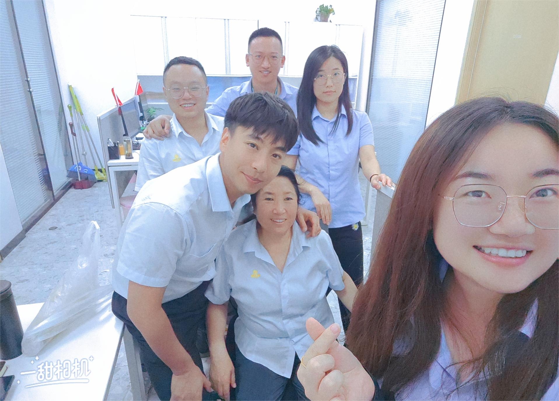 0cf8a8ec4bd24733936f94aa953eac7.jpg